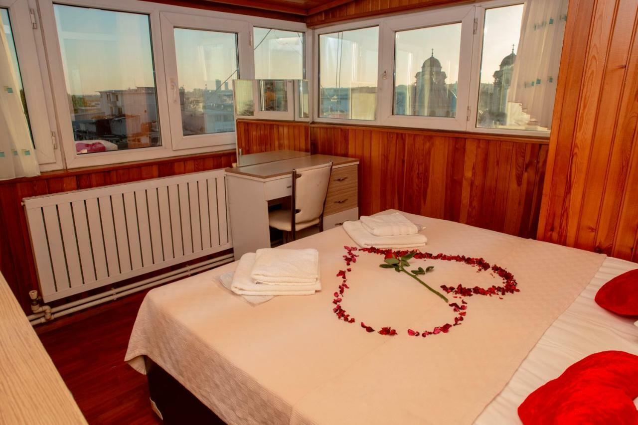 Desina Deluxe Apart Istanbul Exteriör bild